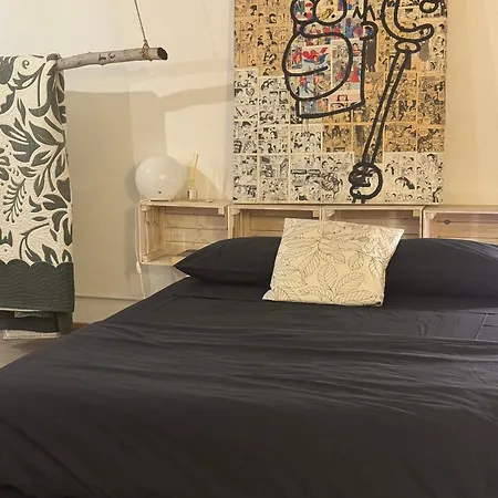 Apartamento Painthouse Creative House In Piazza Plebiscito *