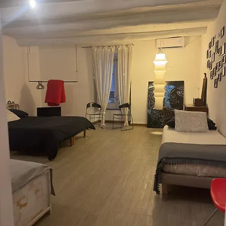 Painthouse Creative House In Piazza Plebiscito * Neapol